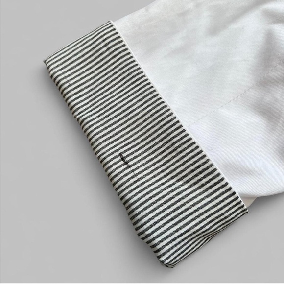 Vintage-Inspired White Blazer Jacket - Picture 6 of 6